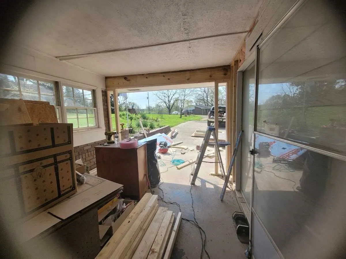 Air movers and dehumidifier for Water Mitigation Services in Los Alamitos